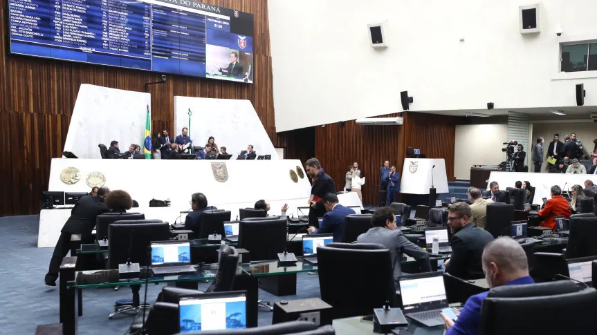 Reestruturação do magistério é aprovada na Alep