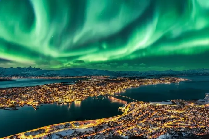 Cientistas revelam por que a aurora boreal faz sons aterrorizantes