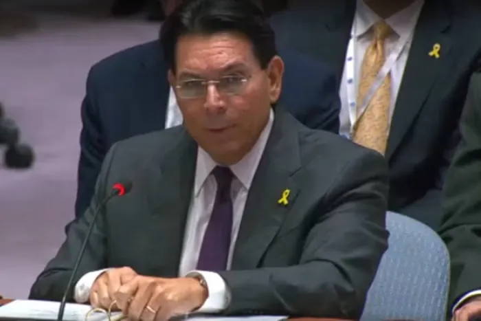 Israel acusa Irã de encenar “teatro nuclear” e agradece ataque dos EUA