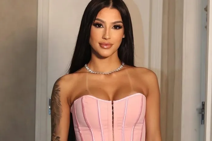 Bia Miranda é denunciada ao Conselho Tutelar por maus-tratos à filha