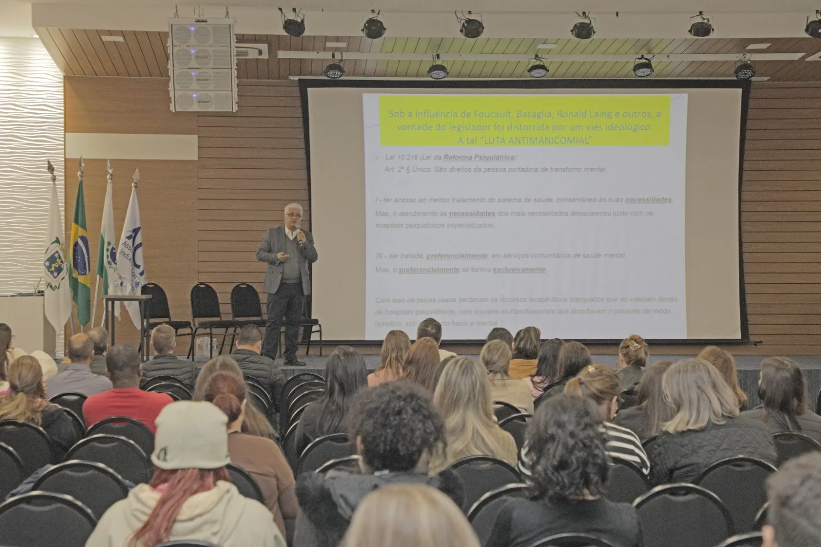 Cascavel promove debate inédito sobre políticas públicas de combate ao uso de drogas