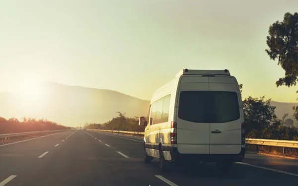 Demissão por justa causa é revertida pela demora do Detran em renovar carteira de motorista