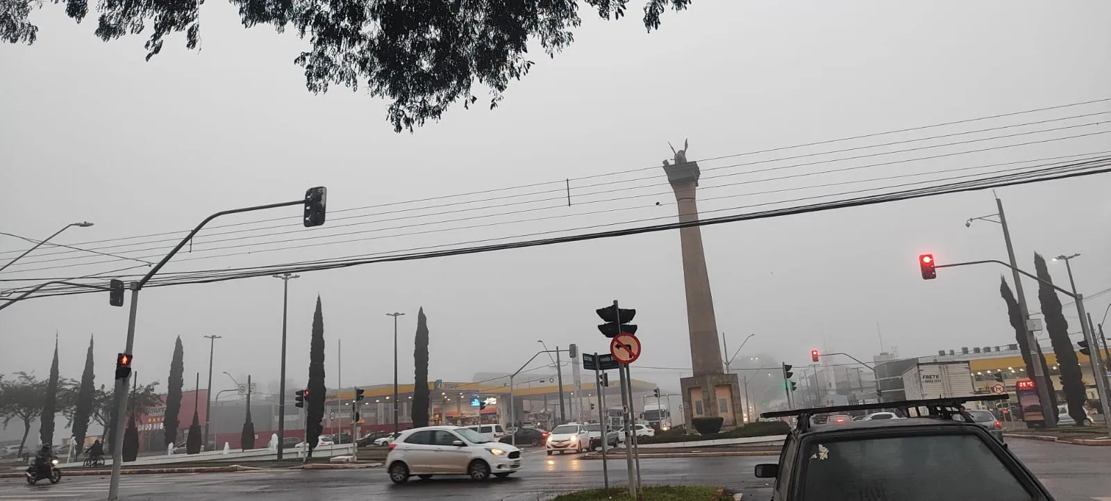 Frio e garoa marcam início da semana em Cascavel