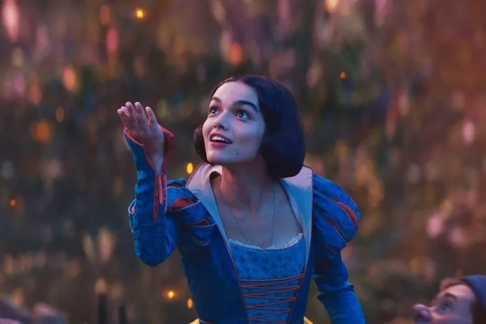 Atriz de Branca de Neve teve depressão após fracasso do live-action