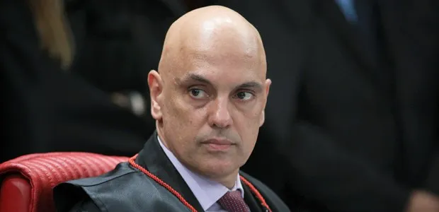 Alexandre de Moraes mantém prisão de kid preto pela trama golpista