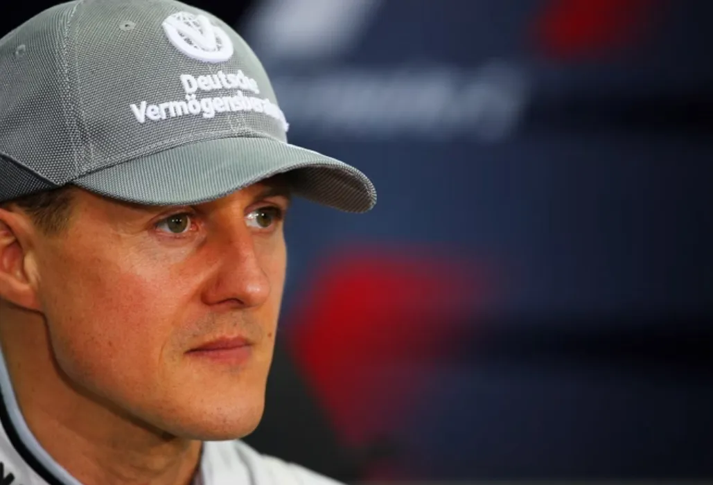 Detalhes inéditos revelam rotina de Michael Schumacher após acidente