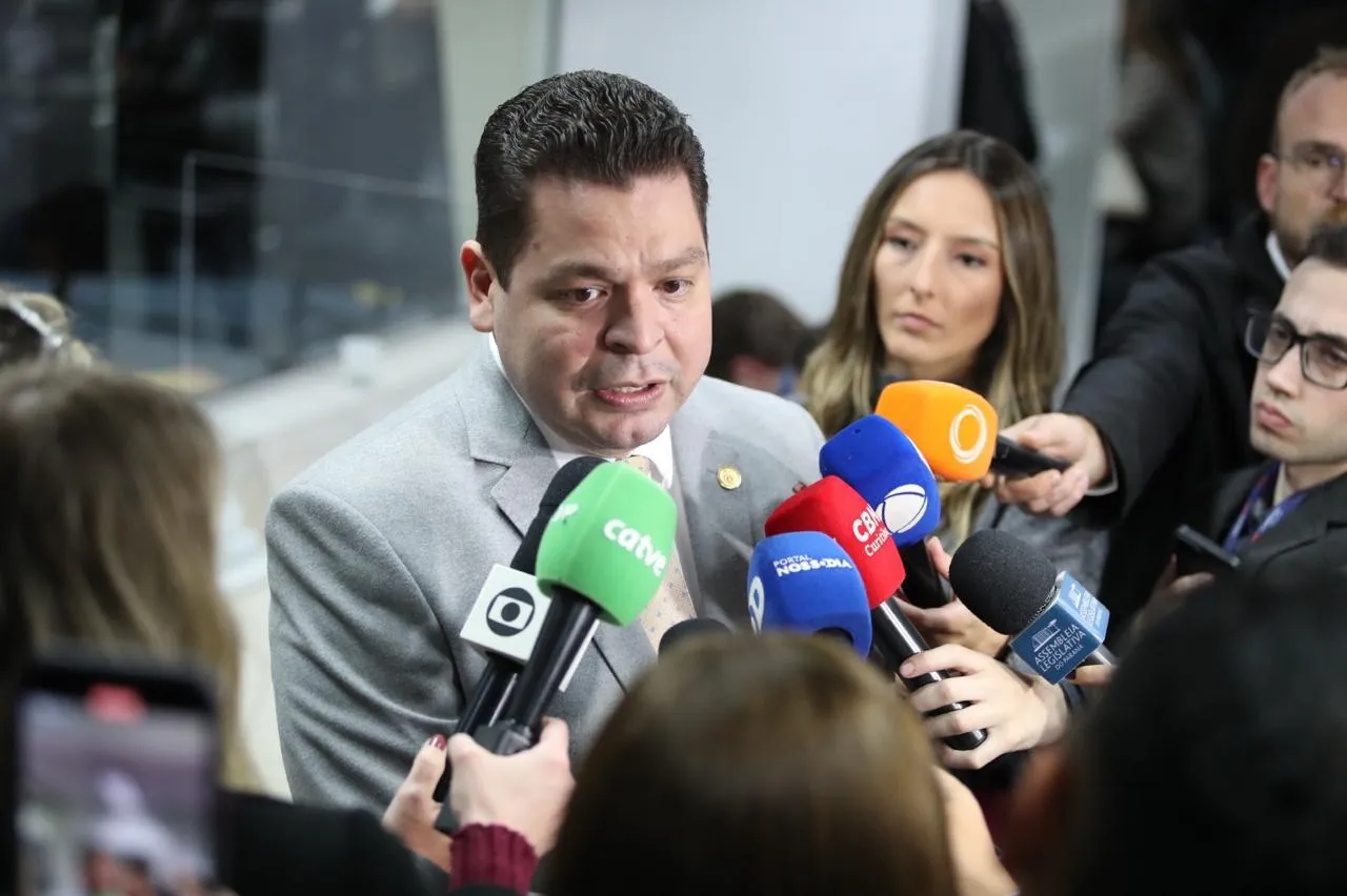 Assembleia Legislativa do PR aprova exigência de instalação de acostamento em novas rodovias estaduais