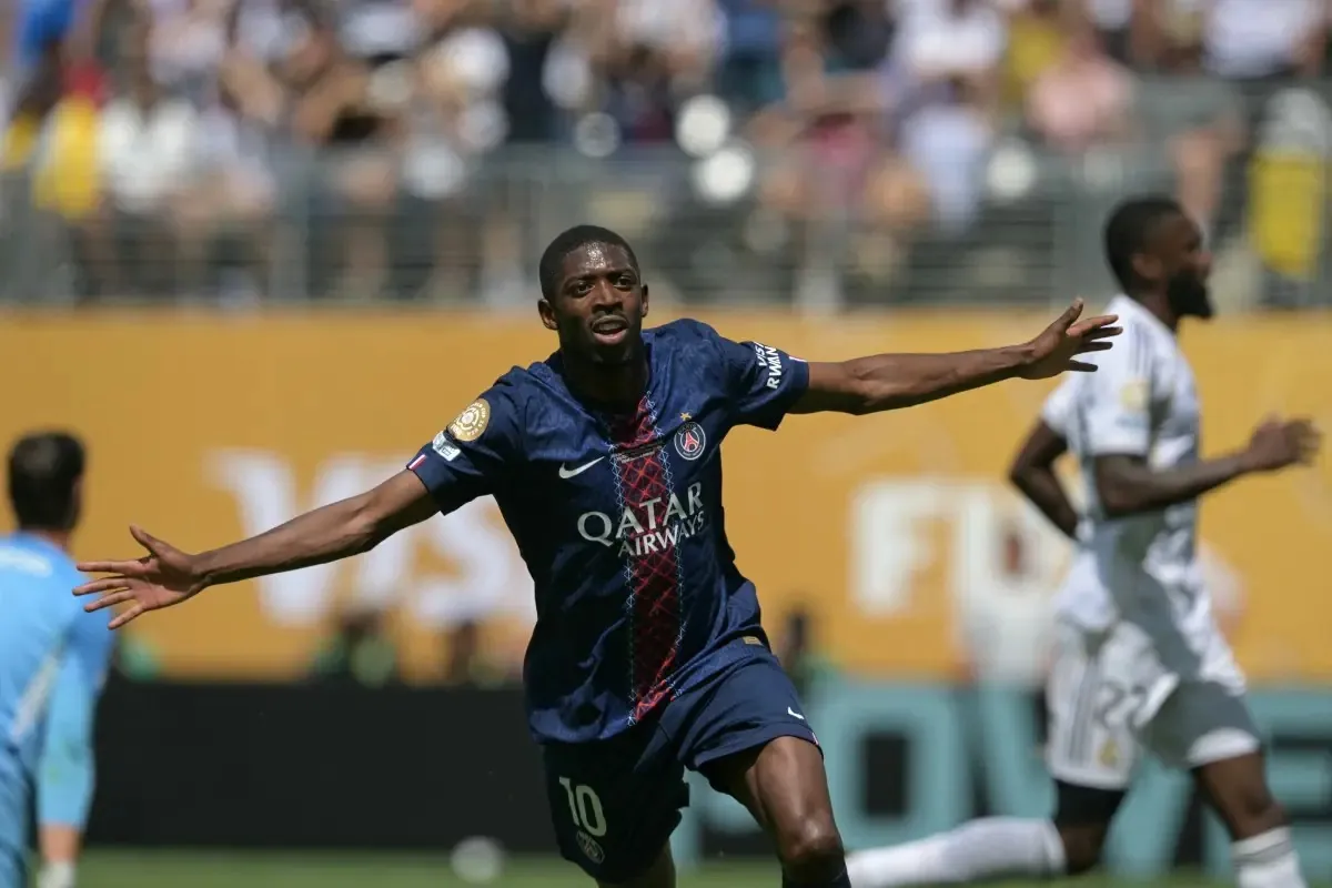 Que sapeco! PSG atropela Real Madrid e pega o Chelsea na final