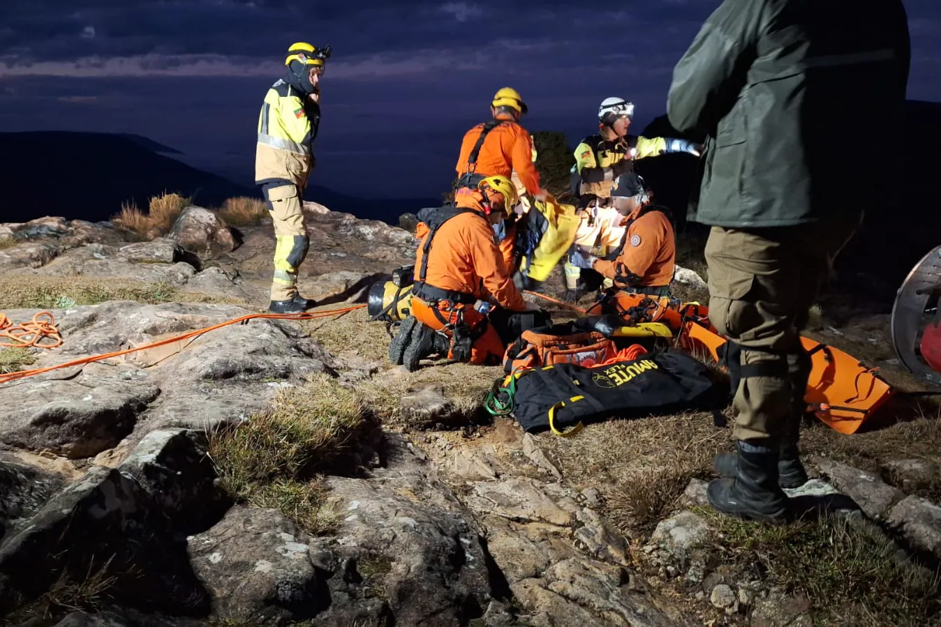 Governo do Paraná presta apoio à família da menina que caiu em cânion no Rio Grande do Sul