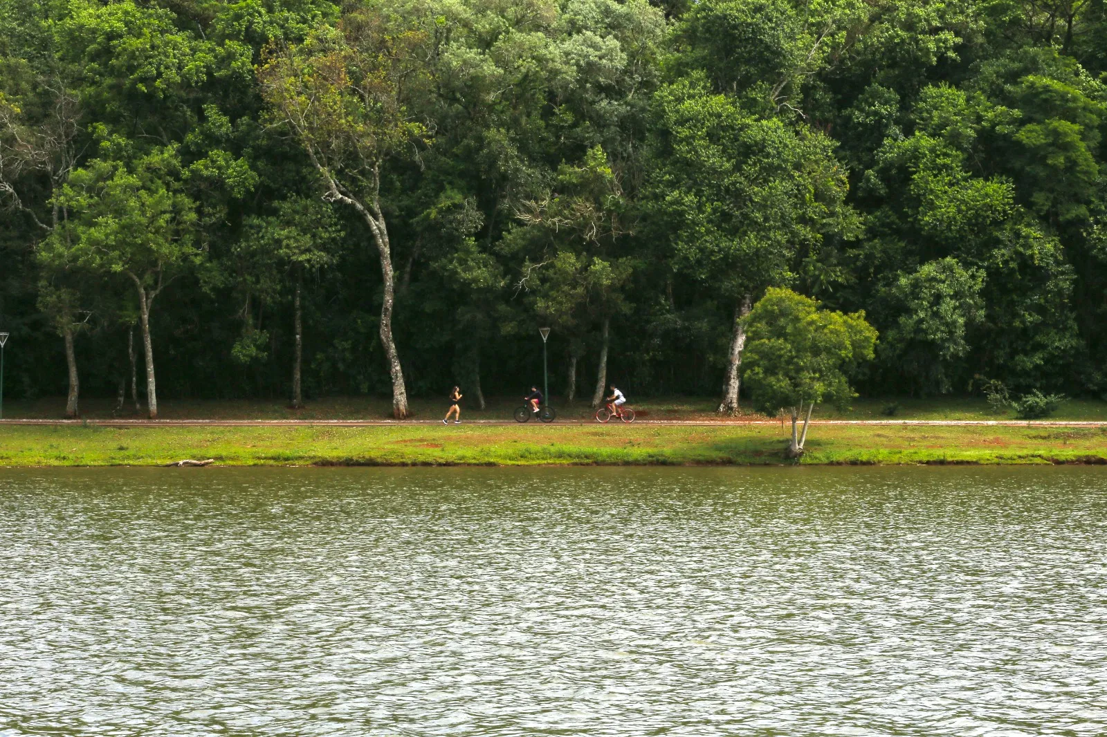 Prefeitura instala câmeras de segurança no Lago Municipal de Cascavel