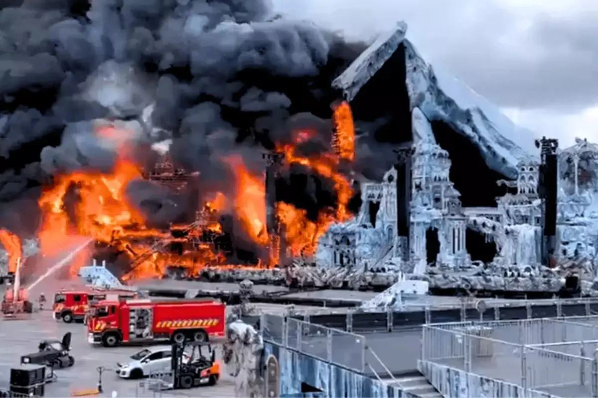 Palco principal do Tomorrowland é destruído por incêndio na Bélgica