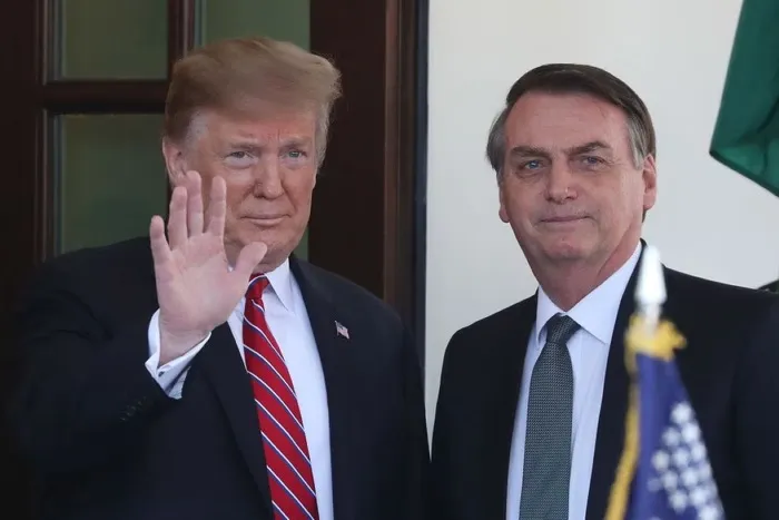 Bolsonaro diz que criou o Pix e se oferece para negociar com Trump