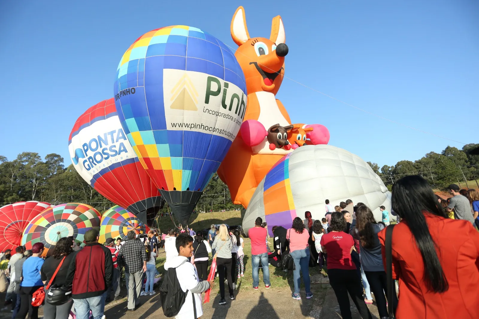 Festival de Balonismo volta a colorir os céus de Ponta Grossa na próxima semana