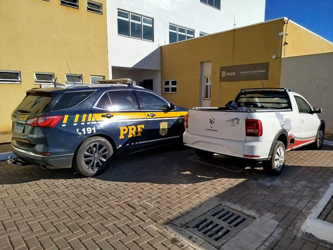 PRF apreende veículo com placas clonadas em Cascavel