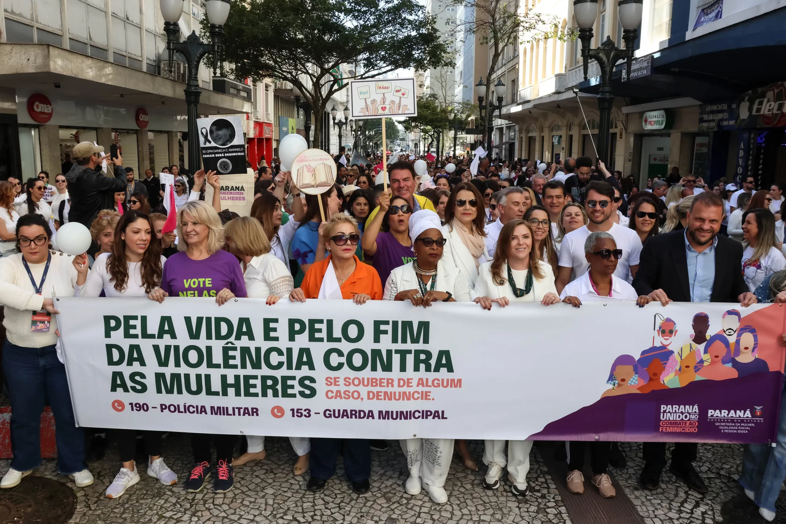 A cada dois minutos, uma mulher sofre violência no Paraná