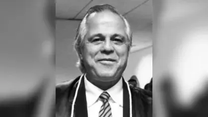 Afastado há um ano após declaração considerada machista e inadequada, desembargador recebeu mais de 1 milhão em salários no período