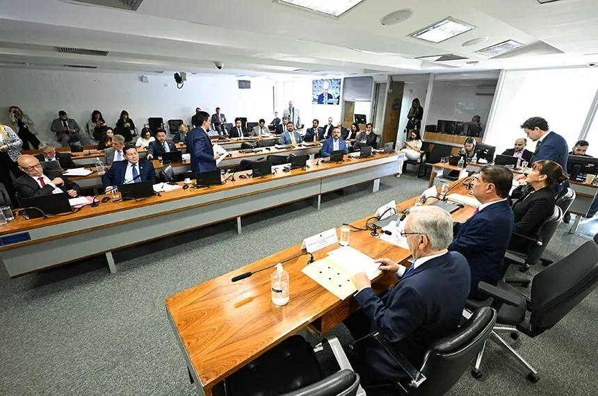 Senado deve analisar 39 indicações de autoridades em agosto