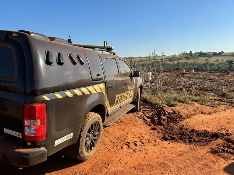 Catorze trabalhadores paraguaios são resgatados de trabalho análogo à escravidão em Perobal