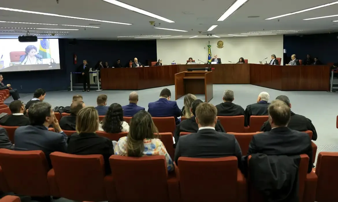 STF interroga kids pretos que são réus pela trama golpista