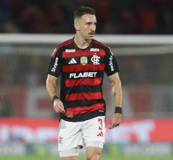 Léo Ortiz destaca bola parada do Flamengo em vitória diante do Atlético-MG