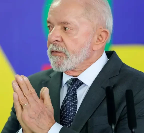 Lula veta redução de pena para crime de lavagem de dinheiro